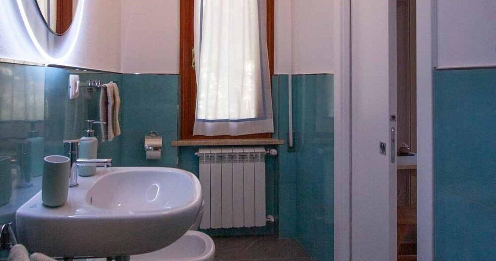 La Camelia Bianca B&B Lerici Εξωτερικό φωτογραφία